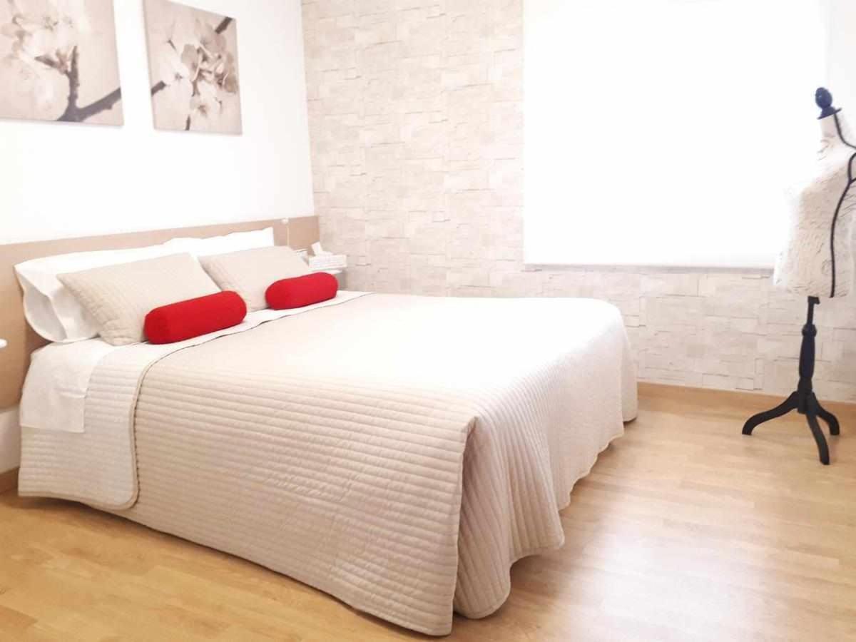 Laura House The Style Airport Bcn Apartment Viladecans Exterior photo